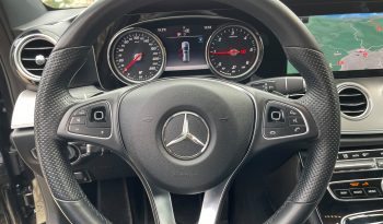 Mercedes E220 AMG completo