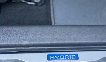 Toyota Auris 1.8-Hybrid completo
