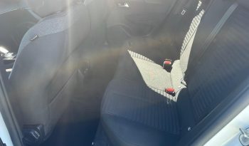 peugeot 2008 electrico completo