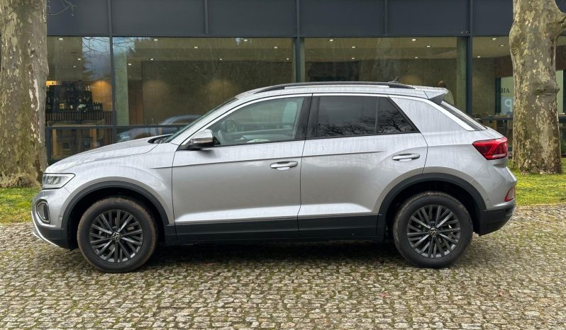 VW T-ROC completo