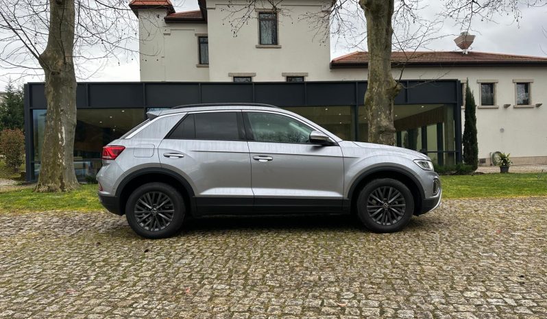 VW T-ROC completo