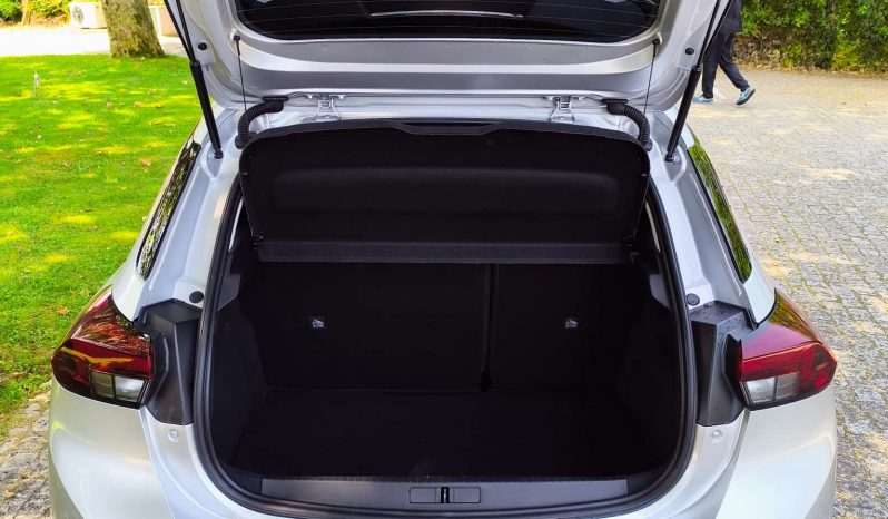 opel corsa e completo