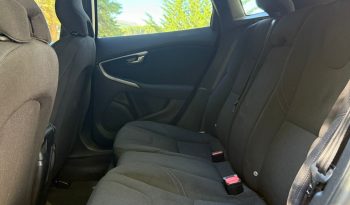 volvo v40 completo