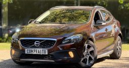 volvo v40
