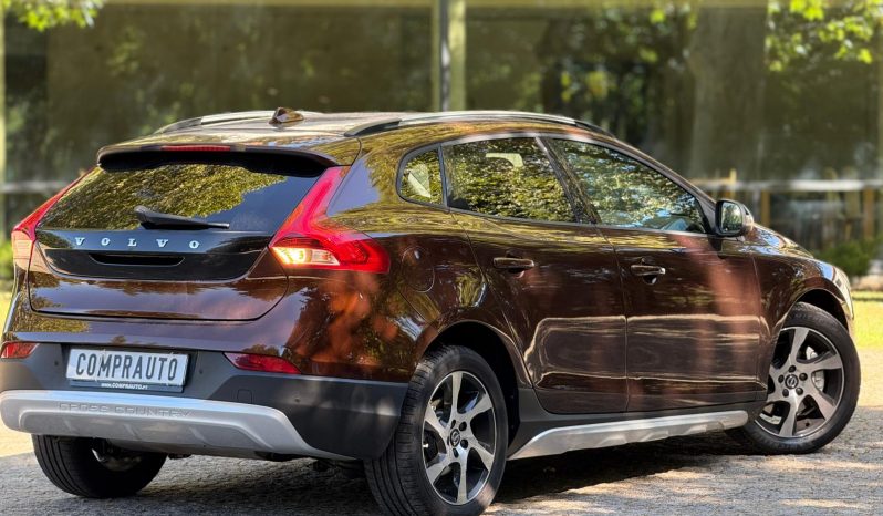 volvo v40 completo