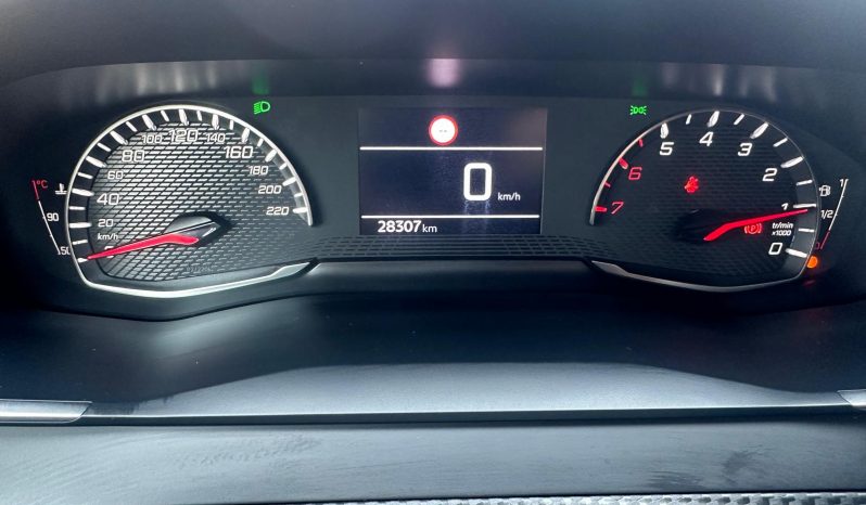 peugeot 208 completo
